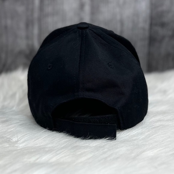 ⭐️Soulcycle Black Trucker Hat - Picture 4 of 5